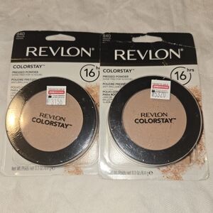 Bundle of 2 pressed powder ❤️